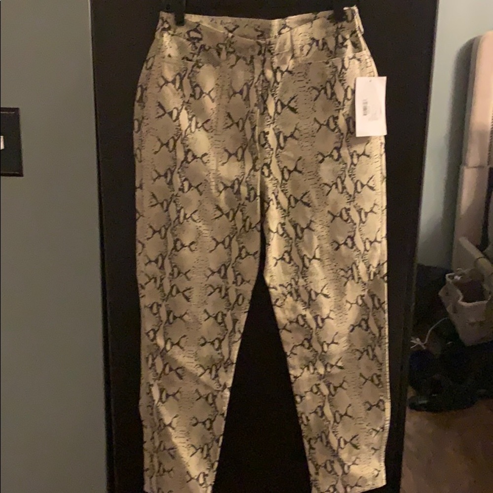 NWT python print leather Emanuel pants